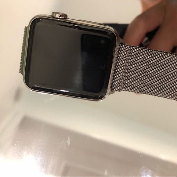 Apple Watch - Picture 3 of 5
